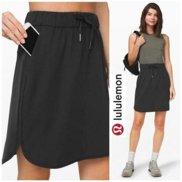 lululemon athletica Dresses & Skirts - Lululemon On the Fly Skirt 21" Woven  H11467